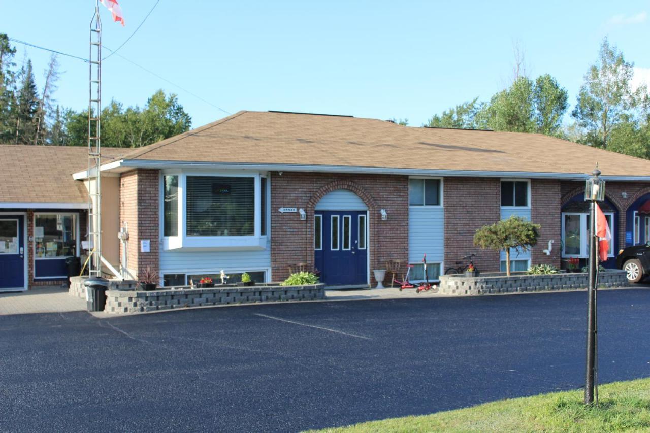 Two Rivers Motel Mattawa Dış mekan fotoğraf